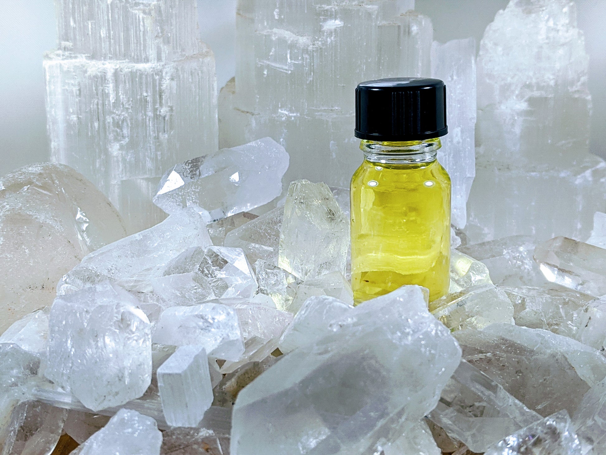 Oh My Moon (Herbal Perfume/Oil) - Original City Apothecary